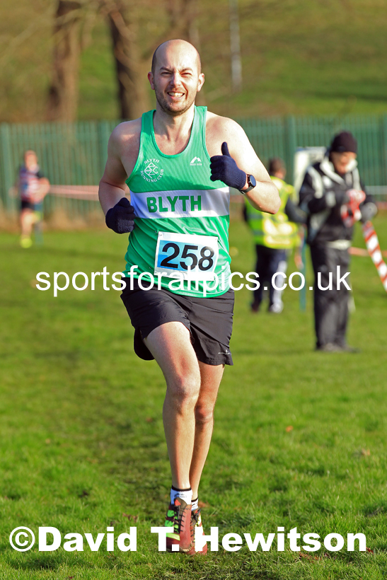 Senior mens 2022 Birtley Cross Country Relays. Photo: David T. Hewitson/Sports for All Pics